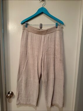 Barefoot Dreams Cozy Chevron Knit Lounge Pants - Cream & White